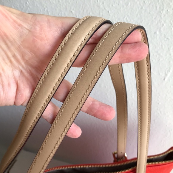 SOLD !        Michael Kors Zip Top Pebble Leather - Picture 6 of 8